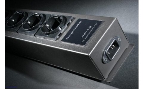 Zasilająca Listwa Filtrująca Gigawatt PF-1e