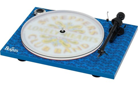 Pro-Ject Essential III SGT Pepper Drum Gramofon