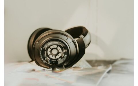 Sennheiser HD 820 Słuchawki Nauszne Dostępne od ręki !! 