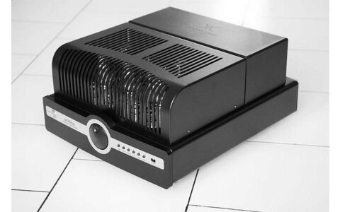 Synthesis A40Virtus Wzmacniacz Stereofoniczny Salon Poznań