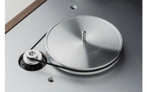 Pro-Ject The Classic EVO Gramofon z Wkładką Quintet Red 