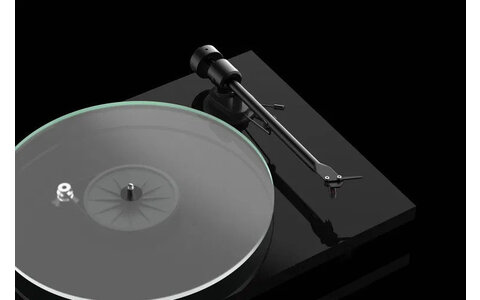 Pro-Ject T1 Czarny Połysk Gramofon z Wkładką Ortofon OM5e 