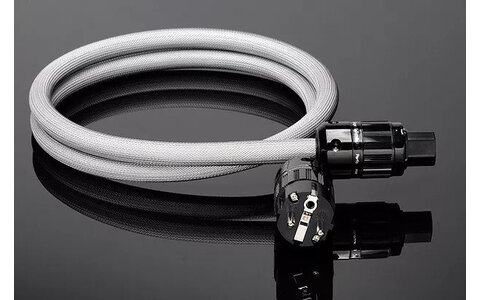 Gigawatt PF-1e Listwa Filtrująca z Kablem Zasilającym PowerSync Plus 1,5m 