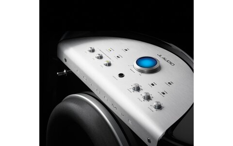 JL Audio Gotham g213 v2 