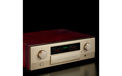 Przedwzmacniacz Accuphase C-2850 bok