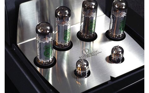 Czerwony Lampowy Wzmacniacz z DAC Synthesis Roma 96DC