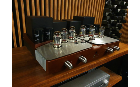 Wzmacniacz Lampowy Unison Research Performance OUTLET