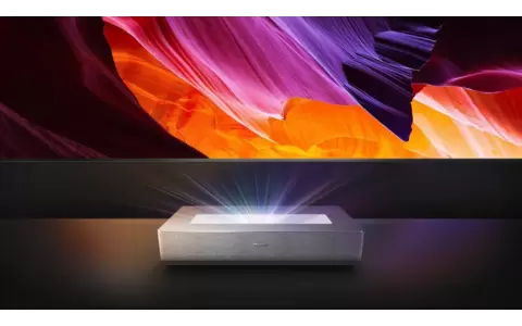 Projektor Laserowy 4K UHD Ultra Krótkoogniskowy z Ekranem Hisense 120L5ND