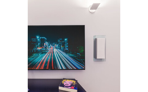 Przezroczysty Głośnik Podstawkowy On Wall Waterfall Audio Elora Evo LR